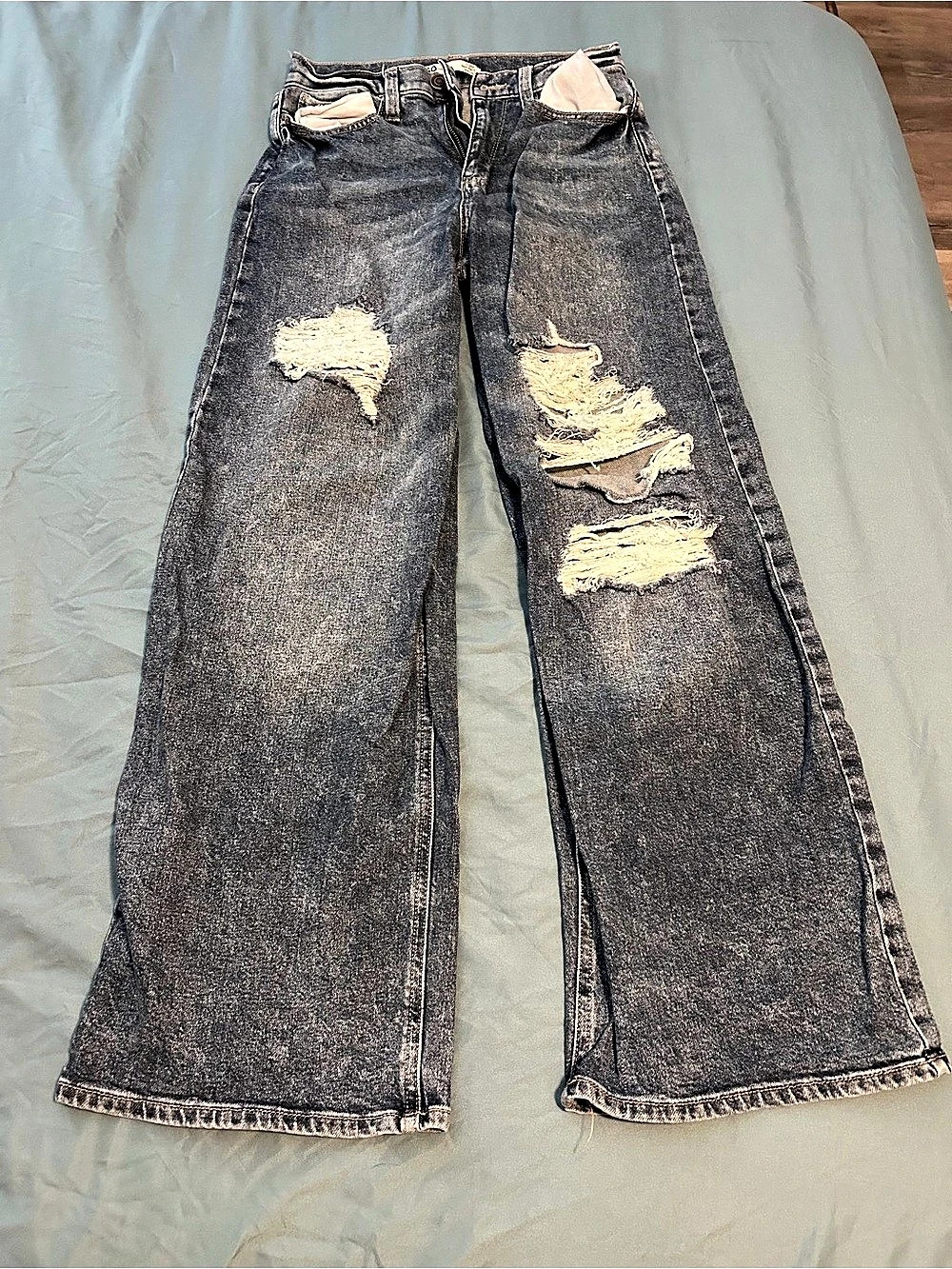 SO Goods For Life Super High Rise Wide Leg Distressed Wide Leg Jeans in Blue